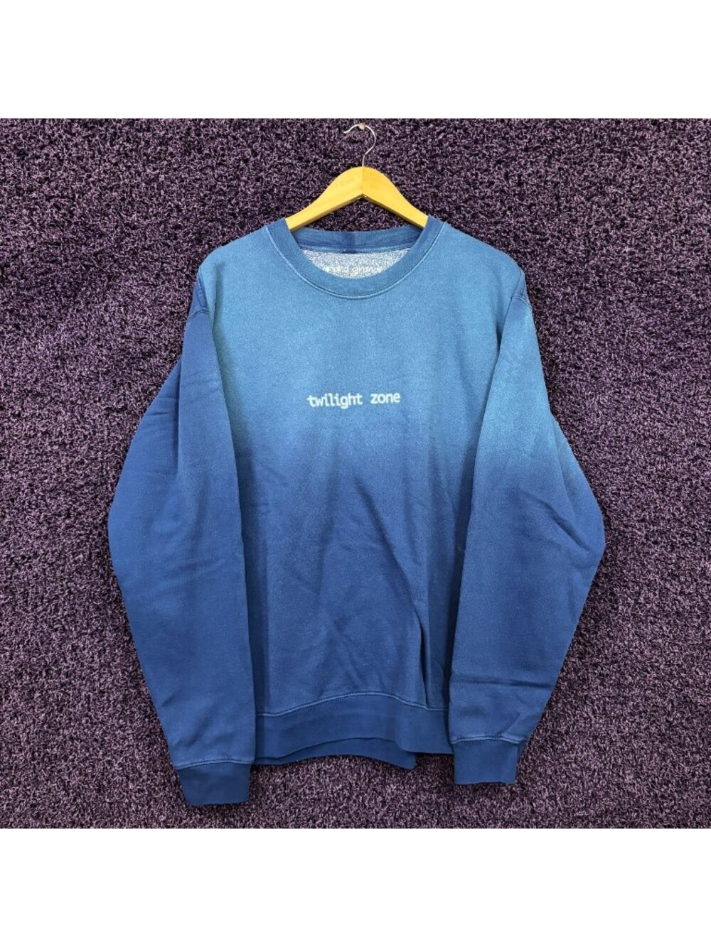 Ariana Grande Twilight Zone Ombre Crewneck Sweater Size Extra Large